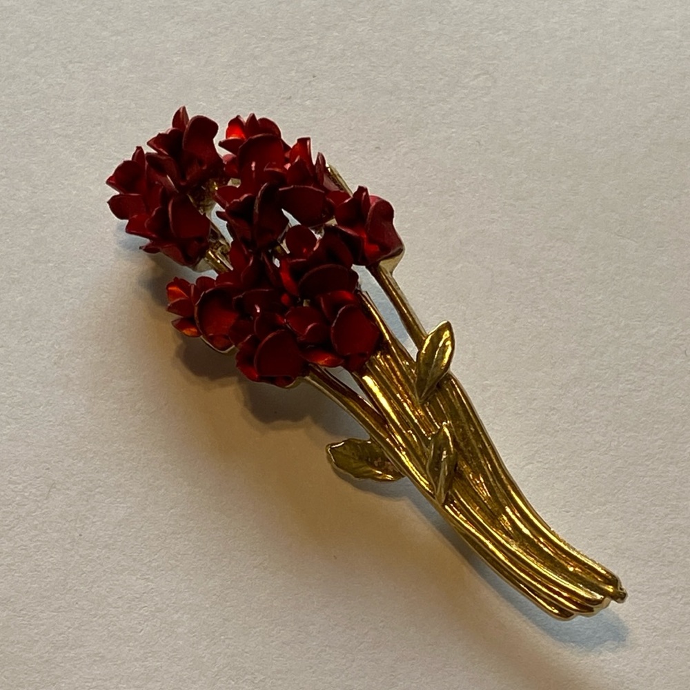 Vintage Women’s Costume Jewelry Signed DM 97 Red Rose Bouquet Brooch No Markings
